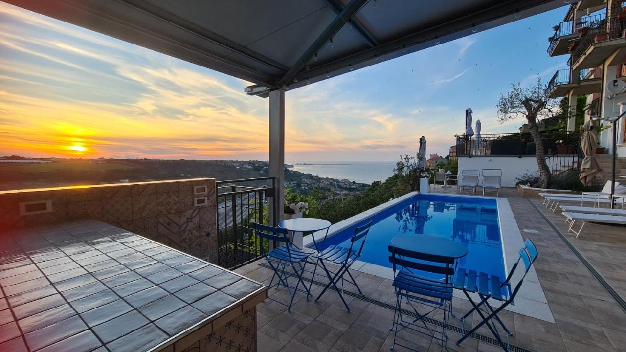 Il Nido B&B San Vito Chietino Exteriör bild